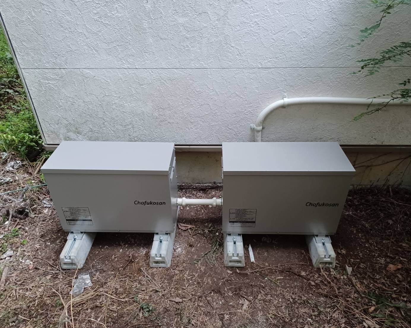 蓄電池 正面写真